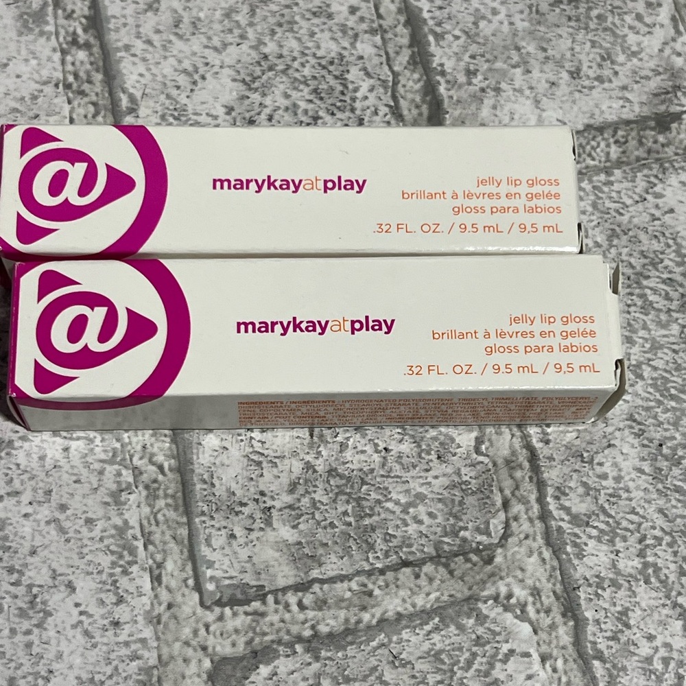 Lot of two Mary Kay at play jelly lip gloss - Picture 1 of 3